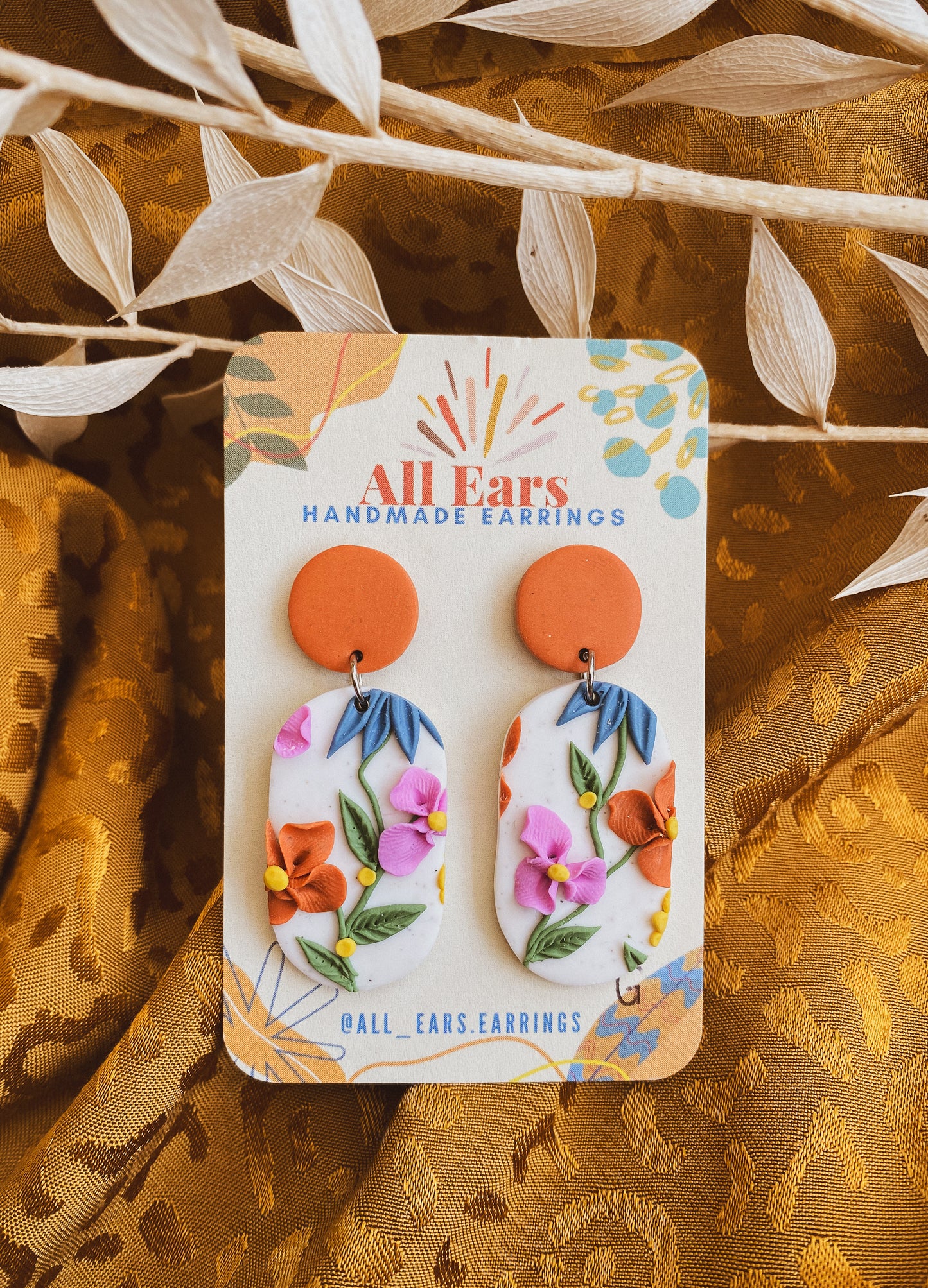 WILDFLOWERS / Oval